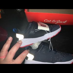 Cat & Jack toddler boys shoes NWT